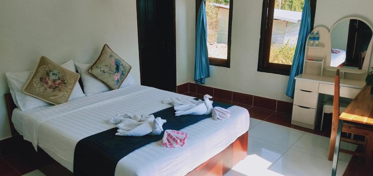 Muang Pakbèng Villa Mekong Guesthouse חדר תמונה