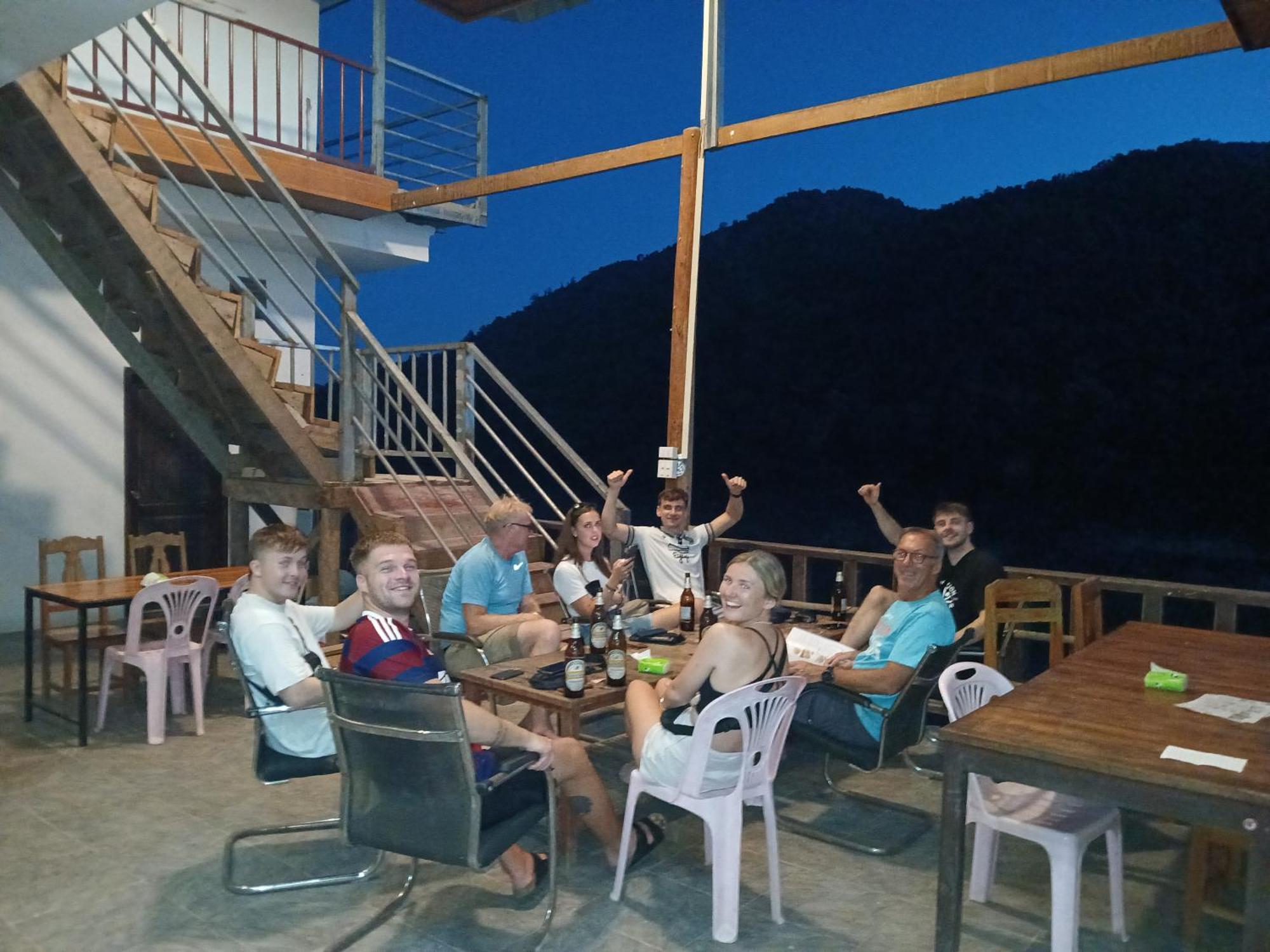 Muang Pakbèng Villa Mekong Guesthouse מראה חיצוני תמונה